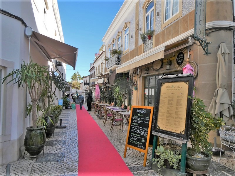 gezellige restaurants, winkels en bars in het centrum van Silves